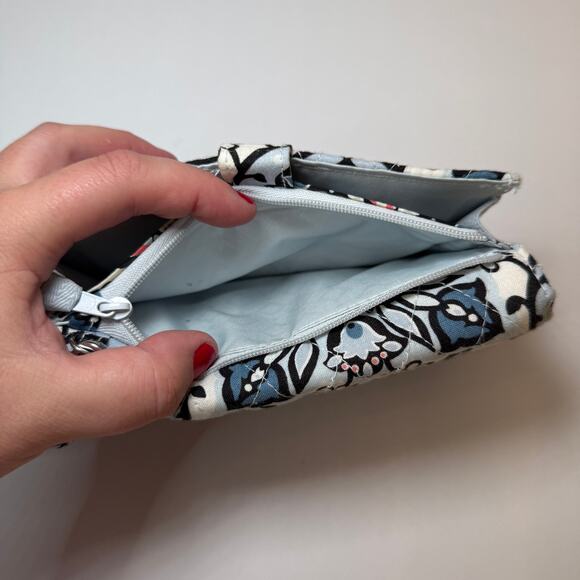 Vera Bradley Lisbon Medallion RFID Smartphone Wristlet Wallet - Picture 5 of 7